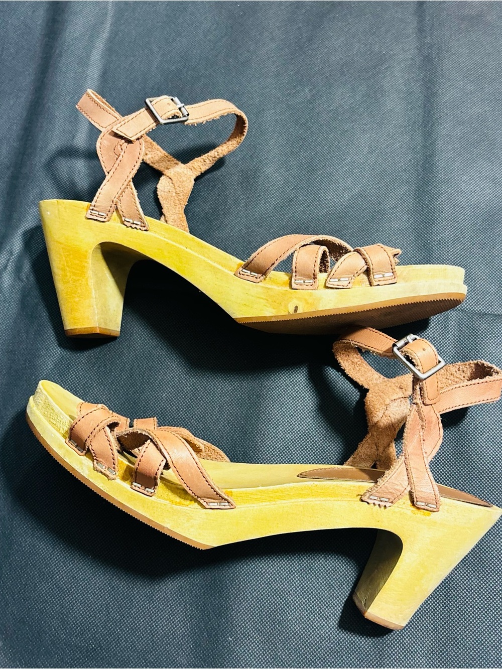 Y2K American Eagle Wooden Clog Heels Brown Leather Braided Straps Size 9